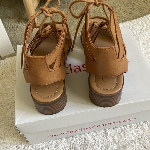 Cage heel sandal - Picture 3 of 6